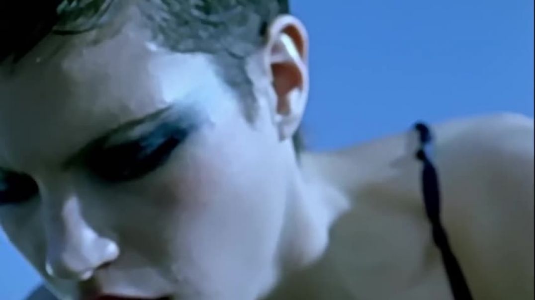 ⁣Paul Oakenfold - Southern Sun (feat. Carla Werner)